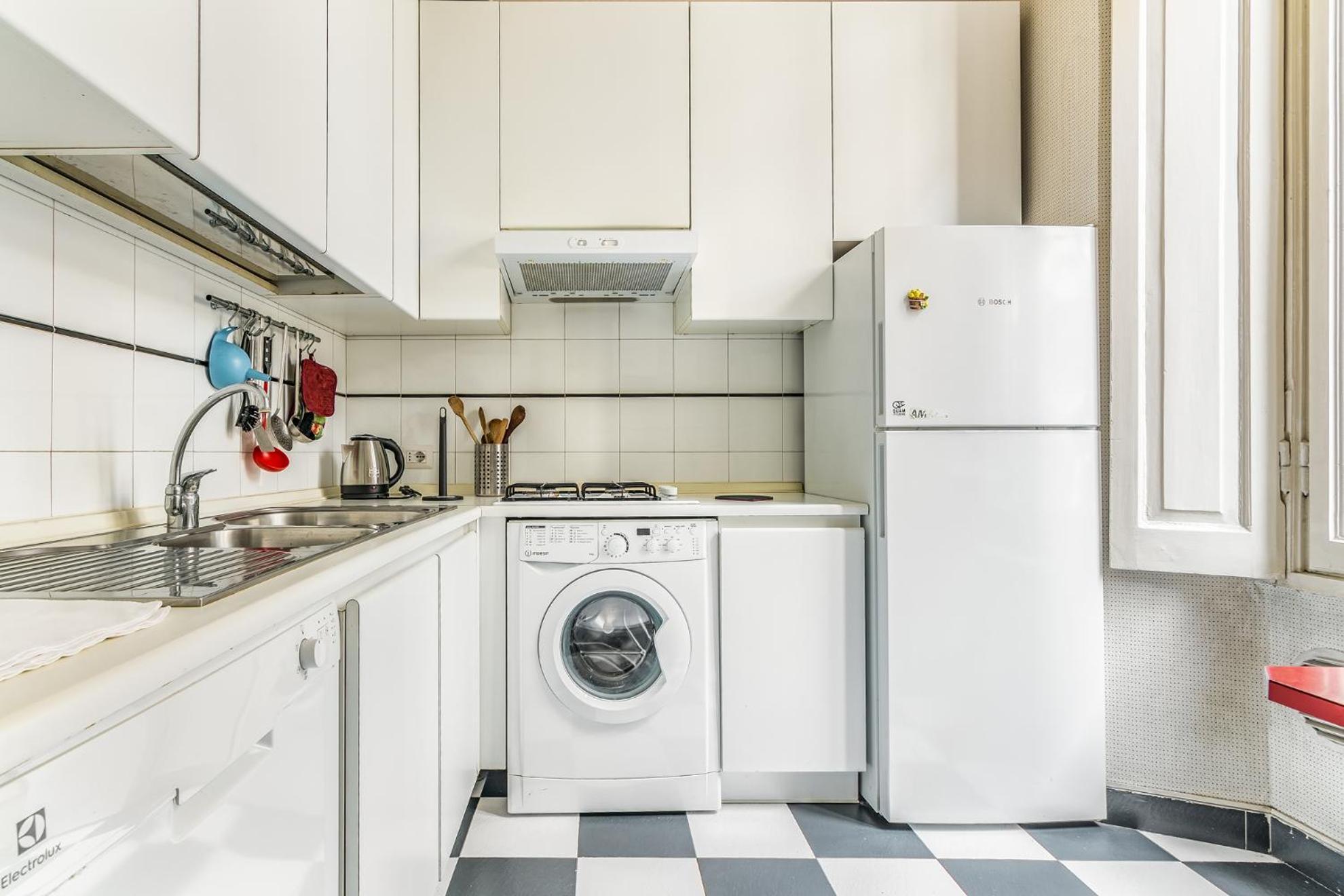 Appartamento In Brera Milano Via San Marco- 5Pax Buitenkant foto